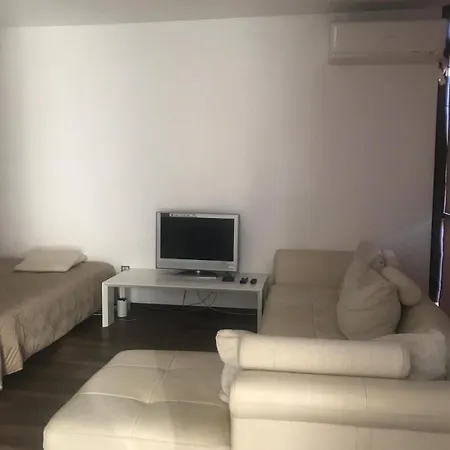 Lilia 2 Self-check In