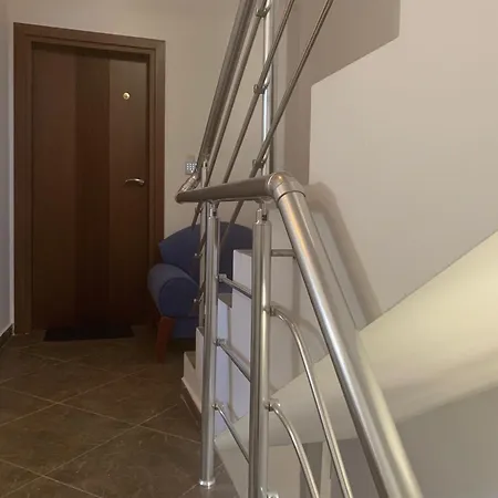 Lilia 2 Self-check In Sofia